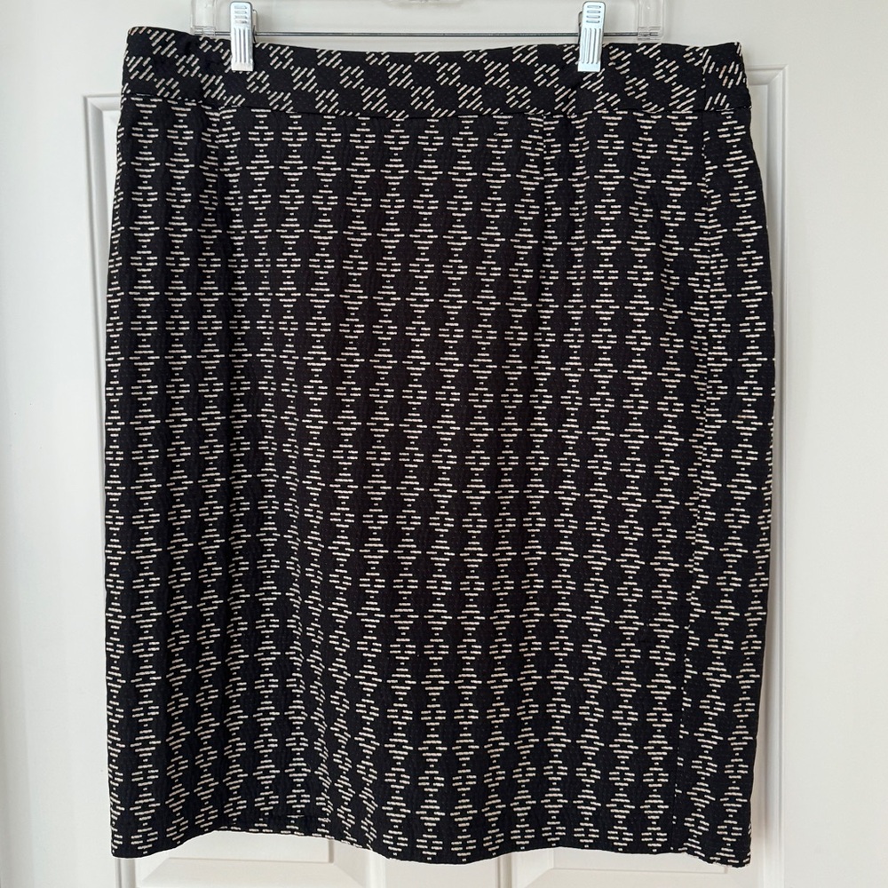 Coldwater Creek Patterned Skirt